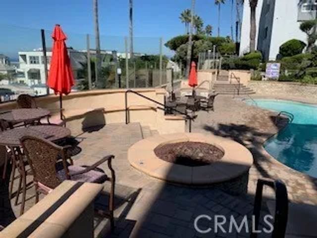 620 The Village 107, Redondo Beach, CA 90277