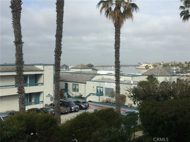 620 The Village 107, Redondo Beach, CA 90277