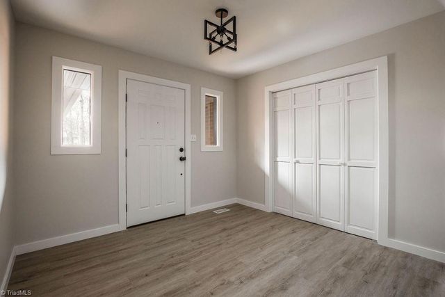 627 Beech Drive, Lexington, NC 27292