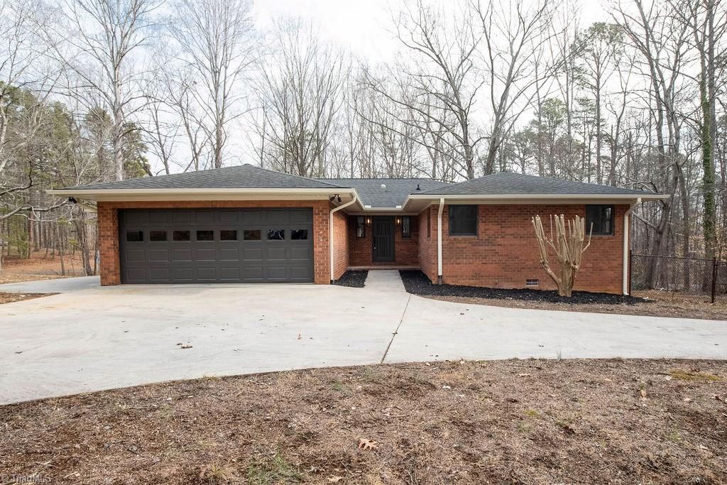 627 Beech Drive, Lexington, NC 27292