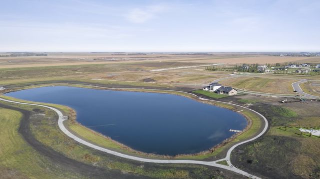 8132 75th Street S, Horace, ND 58047