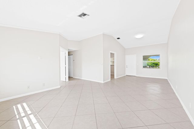 2981 NW 92nd Avenue, Coral Springs, FL 33065