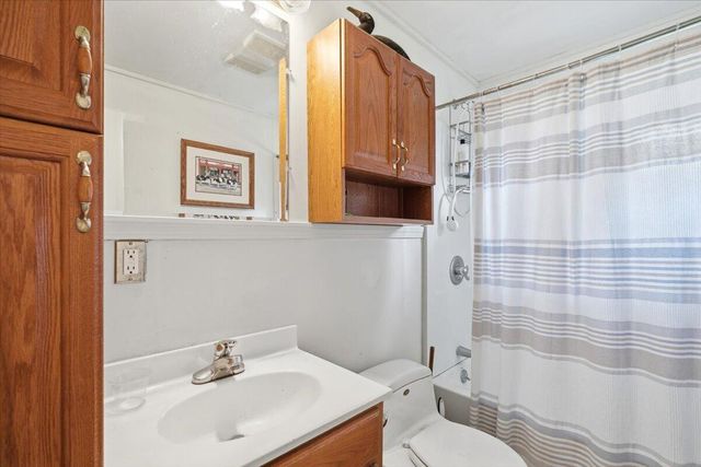 127 Pine Avenue, Hyannis, MA 02601