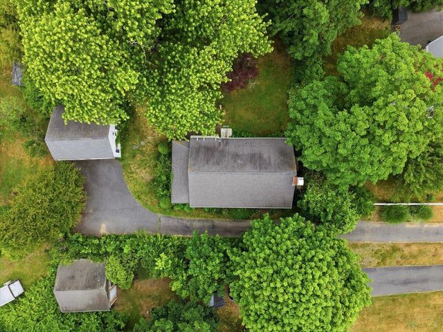 127 Pine Avenue, Hyannis, MA 02601