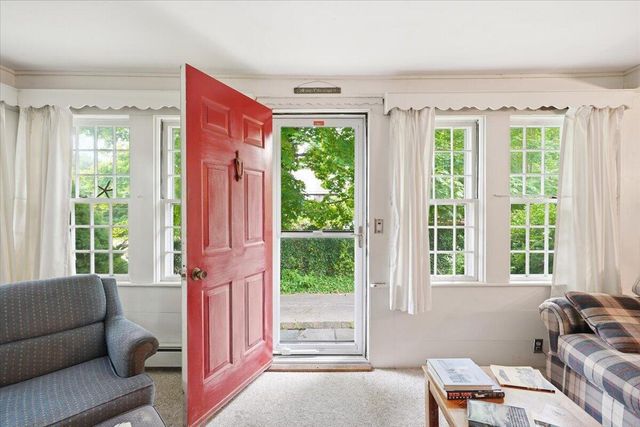 127 Pine Avenue, Hyannis, MA 02601