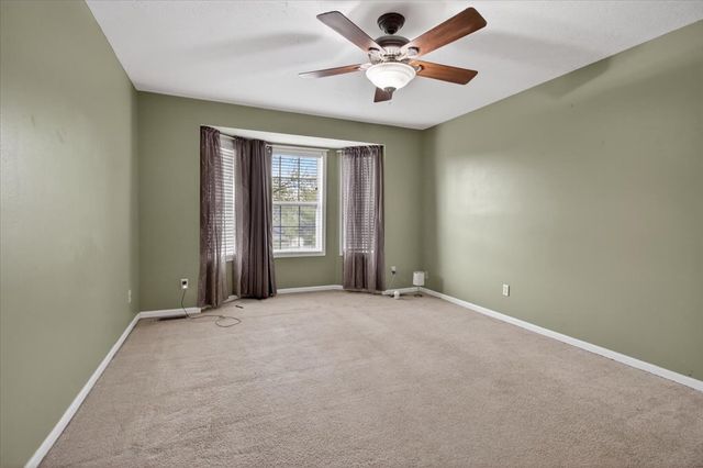 1109 Candlewick Drive, Poplar Grove, IL 61065