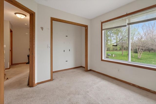 1109 Candlewick Drive, Poplar Grove, IL 61065