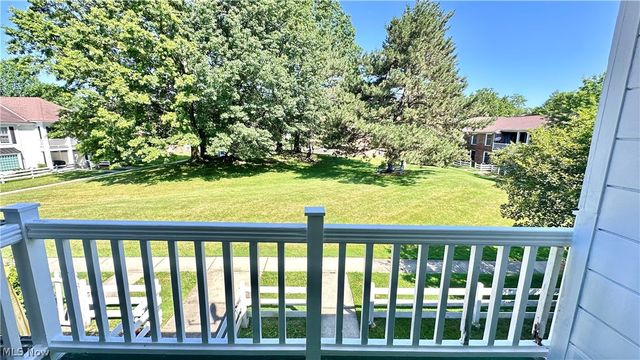 24 Washington Square, Euclid, OH 44143