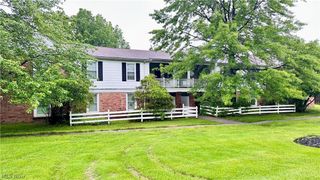 24 Washington Square, Euclid, OH 44143