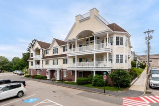 61 Central Avenue # 4, Wolfeboro, NH 03894