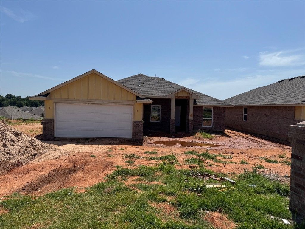 2504 Marsh Lane, Midwest City, OK 73130