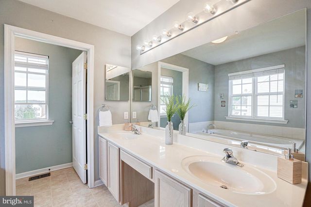 123 WILLOW GROVE MILL DR, Middletown, DE 19709