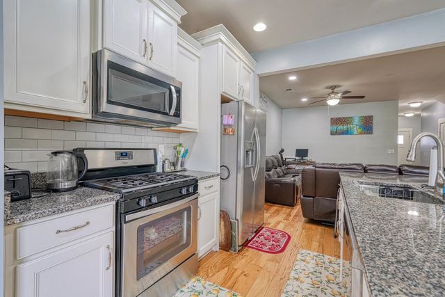 202 Keaton Court, Spartanburg, SC 29301