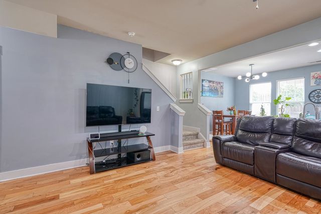 202 Keaton Court, Spartanburg, SC 29301