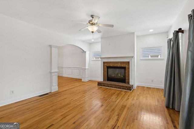 2141 Adams Overlook NW, Atlanta, GA 30318