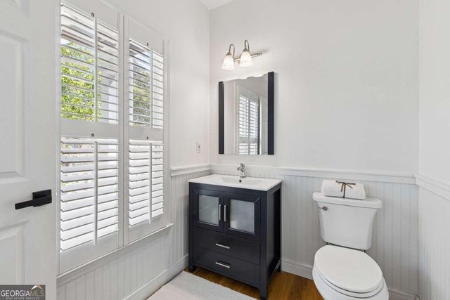 2141 Adams Overlook NW, Atlanta, GA 30318