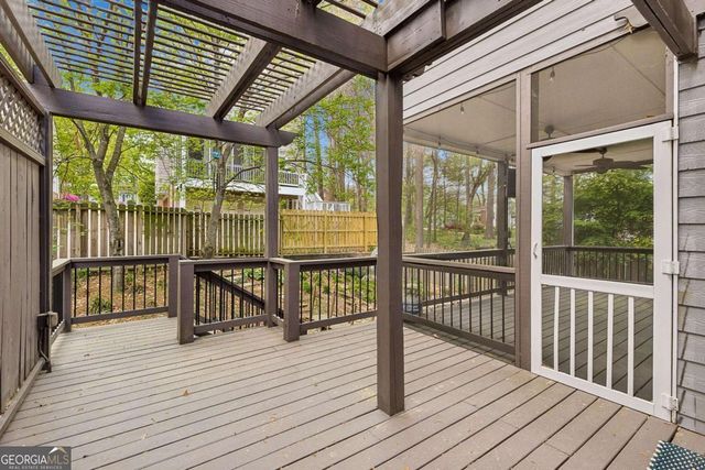 2141 Adams Overlook NW, Atlanta, GA 30318