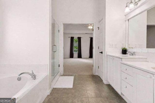 2141 Adams Overlook NW, Atlanta, GA 30318