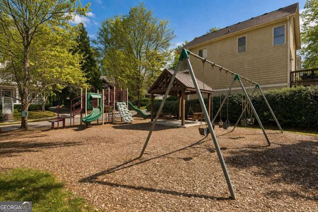 2141 Adams Overlook NW, Atlanta, GA 30318