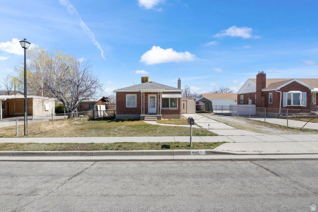 4911 S 3535 W, Taylorsville, UT 84129
