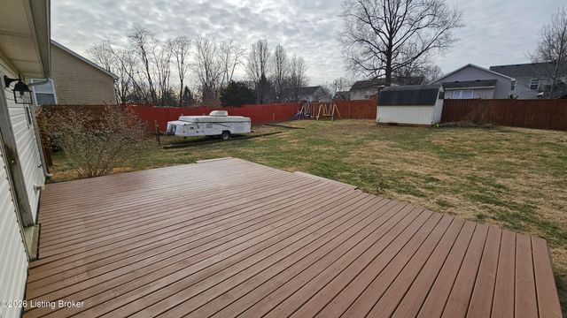 6222 Sumac Ln, Crestwood, KY 40014