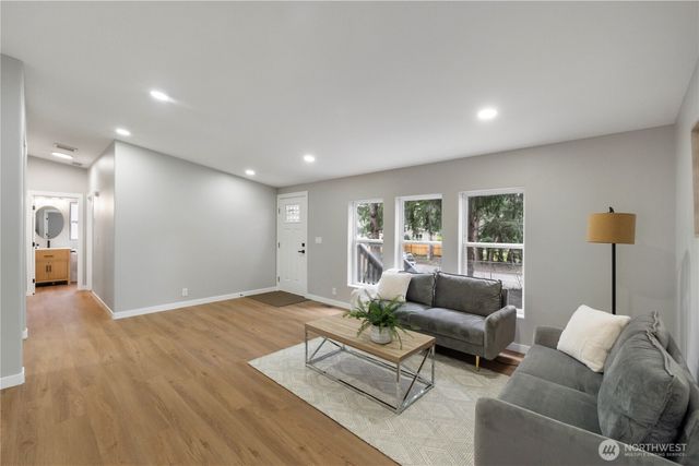 20307 113th Street E, Bonney Lake, WA 98391