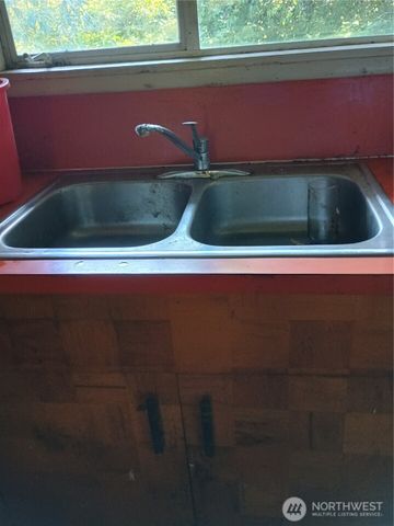 29735 3rd Avenue S, Federal Way, WA 98003