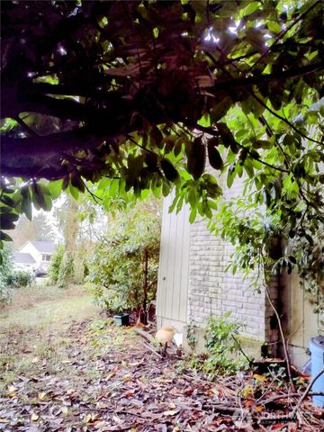 29735 3rd Avenue S, Federal Way, WA 98003