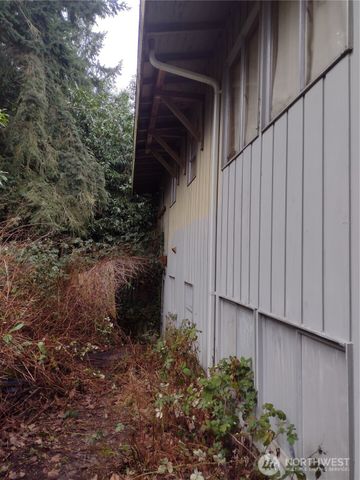 29735 3rd Avenue S, Federal Way, WA 98003