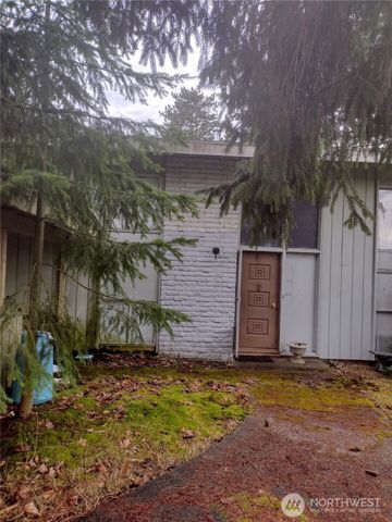 29735 3rd Avenue S, Federal Way, WA 98003