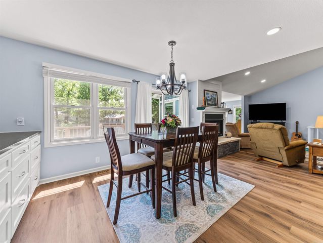15 Inca Place, Hot Springs Village, AR 71909