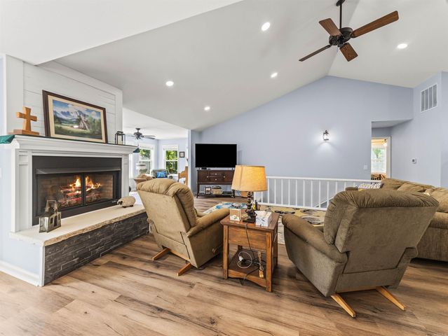 15 Inca Place, Hot Springs Village, AR 71909