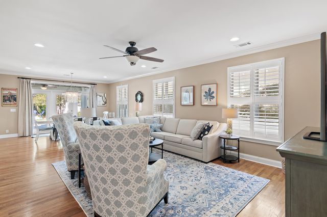 2117 Olde Towne Avenue, Miramar Beach, FL 32550