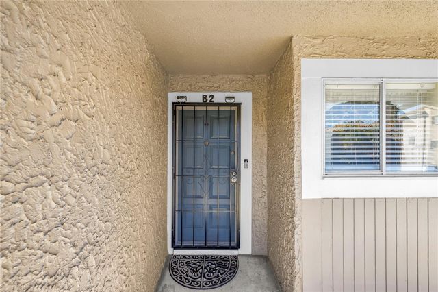 6308 NEWTOWN CIRCLE 8B2, Tampa, FL 33615