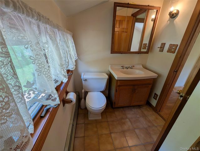 550 Browning Road, Salt Point, NY 12578