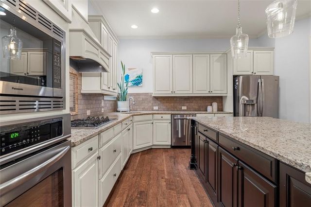 1010 Taimen Drive, Roswell, GA 30075