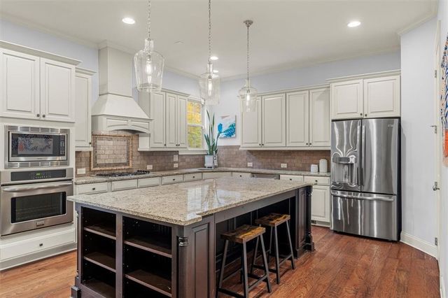 1010 Taimen Drive, Roswell, GA 30075