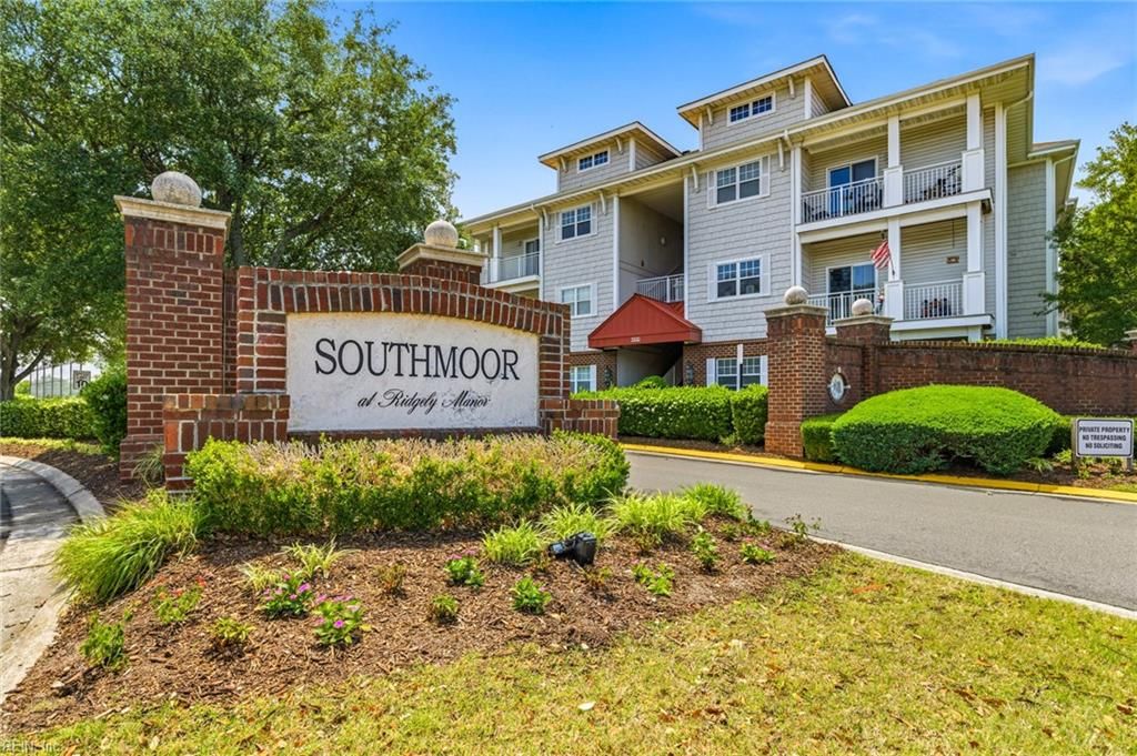 5304 Warminster Dr Unit 303, Virginia Beach, VA 23455