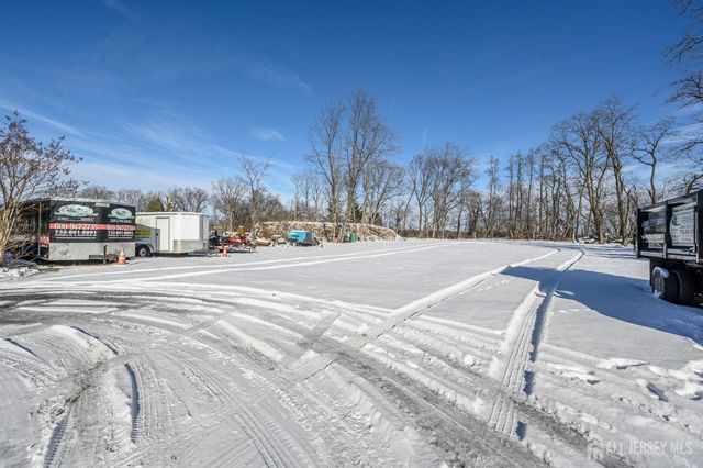 884 Old Bridge Turnpike, East Brunswick, NJ 08816