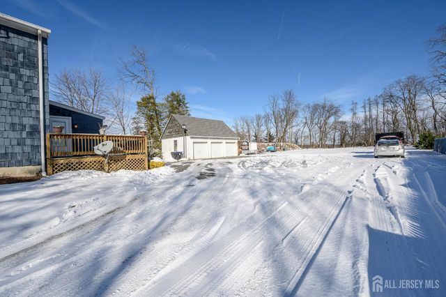 884 Old Bridge Turnpike, East Brunswick, NJ 08816