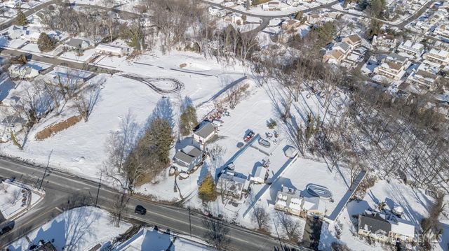 884 Old Bridge Turnpike, East Brunswick, NJ 08816