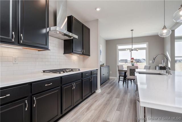 1935 Augusta Parkway, Henryville, IN 47126