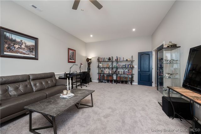 1935 Augusta Parkway, Henryville, IN 47126