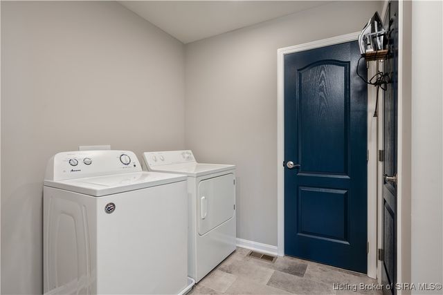 1935 Augusta Parkway, Henryville, IN 47126