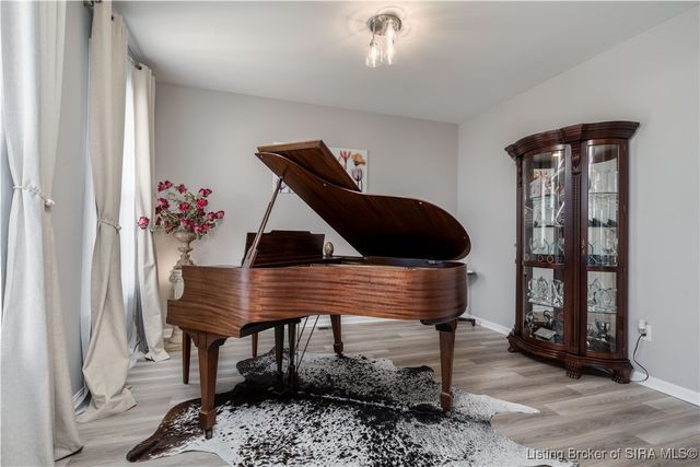 1935 Augusta Parkway, Henryville, IN 47126