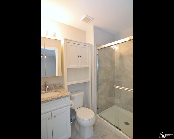 24033 Battelle Avenue, Hazel Park, MI 48030