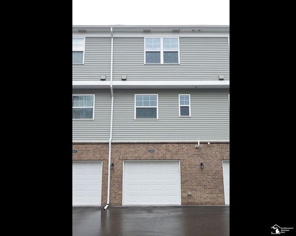 24033 Battelle Avenue, Hazel Park, MI 48030