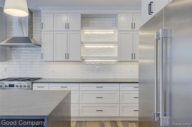 2418 Shenandoah Drive, Royal Oak, MI 48073