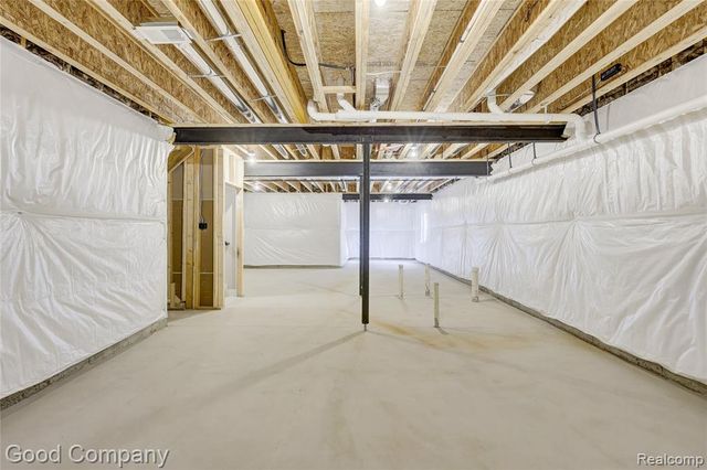 2418 Shenandoah Drive, Royal Oak, MI 48073