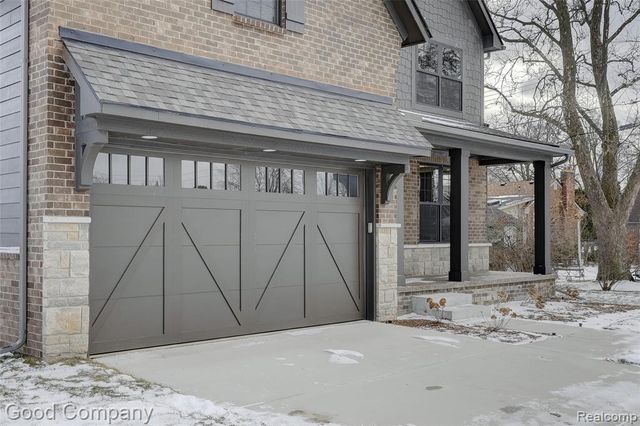 2418 Shenandoah Drive, Royal Oak, MI 48073